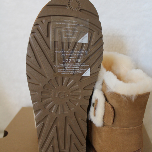 UGG MINI FLUFF BUCKLE SUEDE SHEARLING BOOTS - Picture 6 of 7